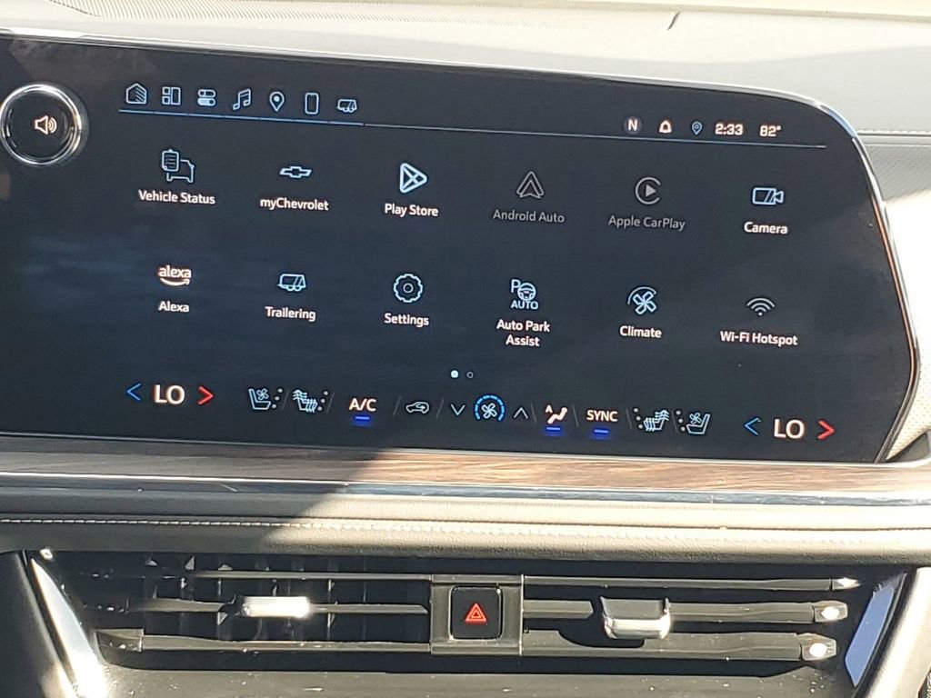 Certified 2025 Chevrolet Suburban Premier image 27