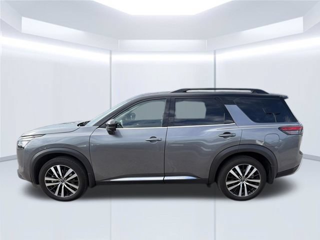 Used 2024 Nissan Pathfinder Platinum AWD/4WD image 10