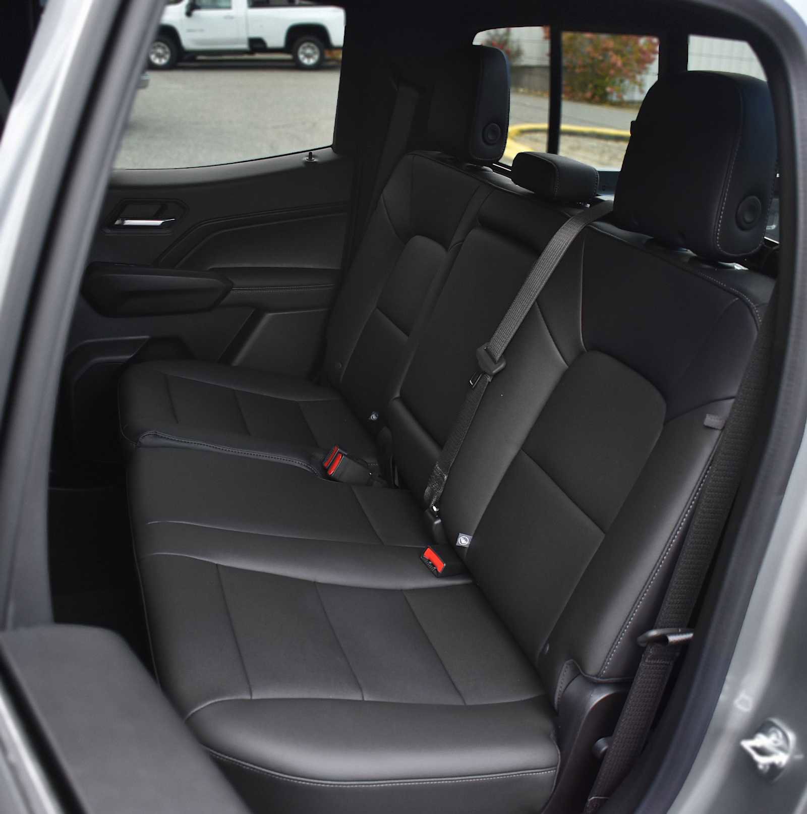 New 2026 Chevrolet Colorado LT w/ LT Convenience Package image 11