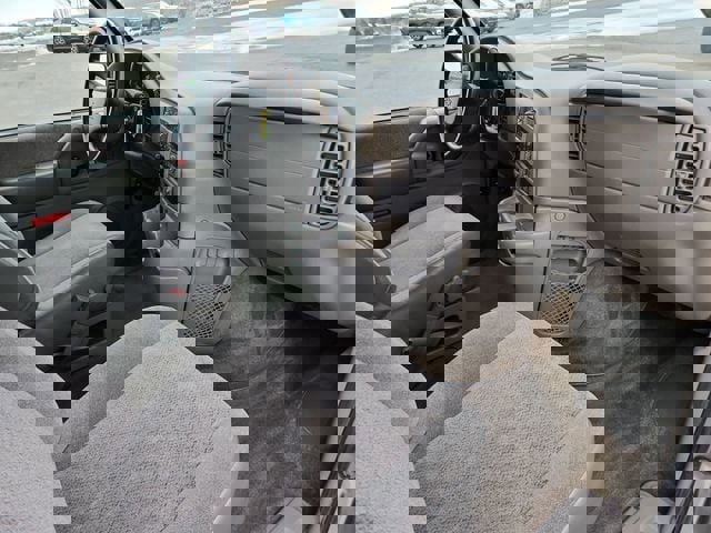 Used 2003 Chevrolet Astro LS w/ LS Preferred Equipment Group image 25