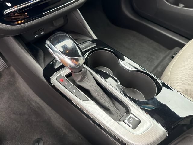 Used 2025 Buick Envista Preferred FWD image 22