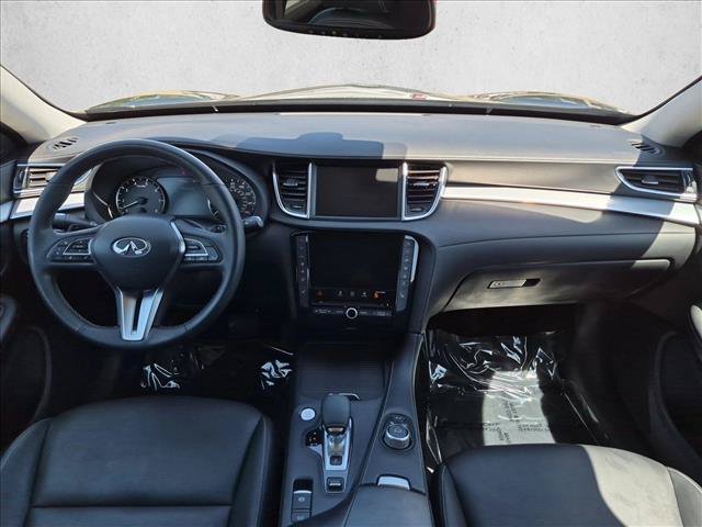 Used 2019 INFINITI QX50 Luxe w/ Navigation Package FWD image 19