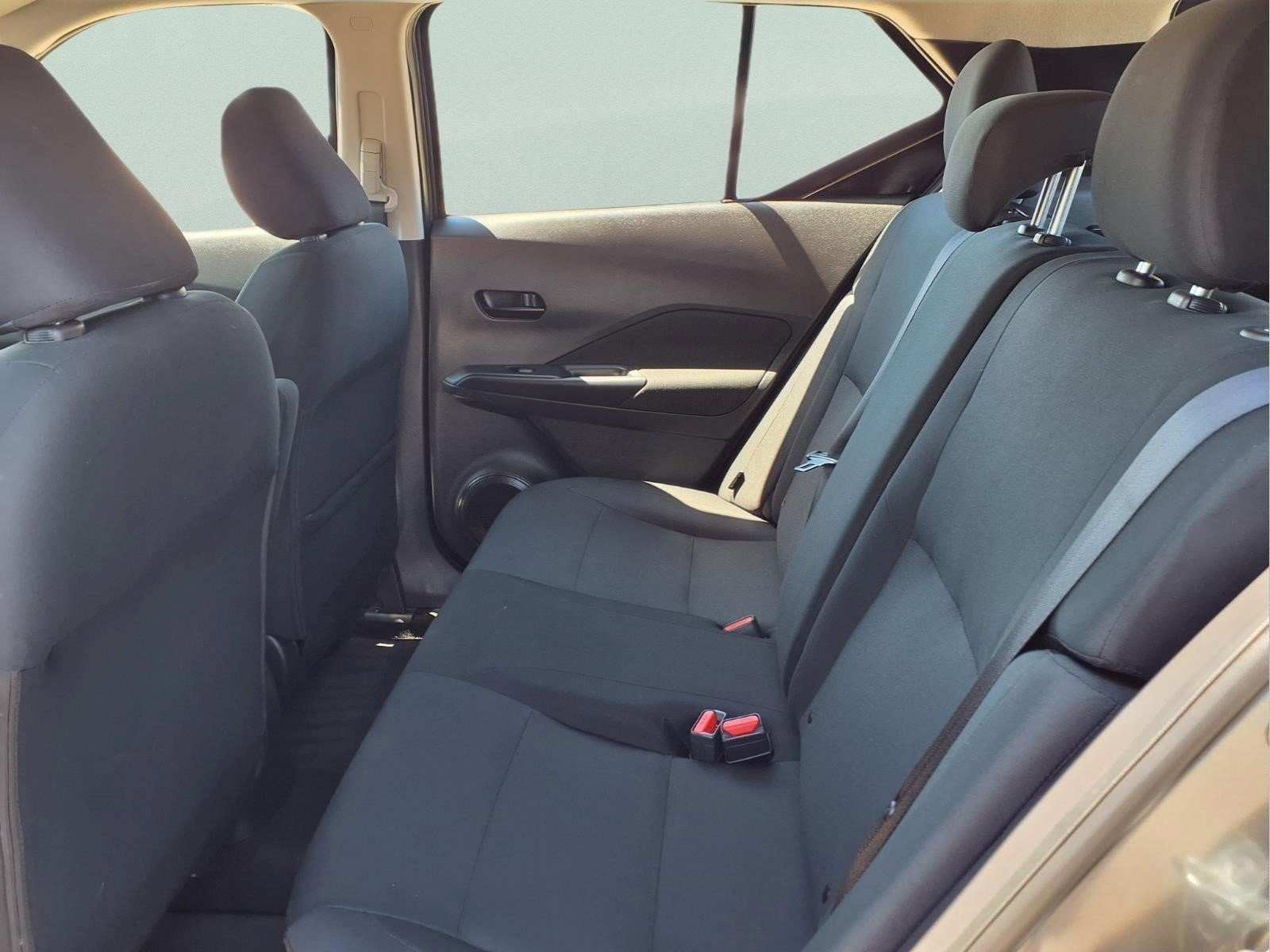 Used 2023 Nissan Kicks S FWD image 13