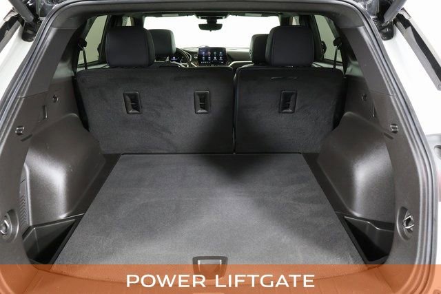 Used 2023 Chevrolet Blazer RS w/ Driver Confidence II Package image 20