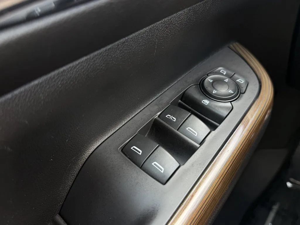 Used 2019 GMC Acadia SLE w/ Driver Alert Package I AWD/4WD image 9