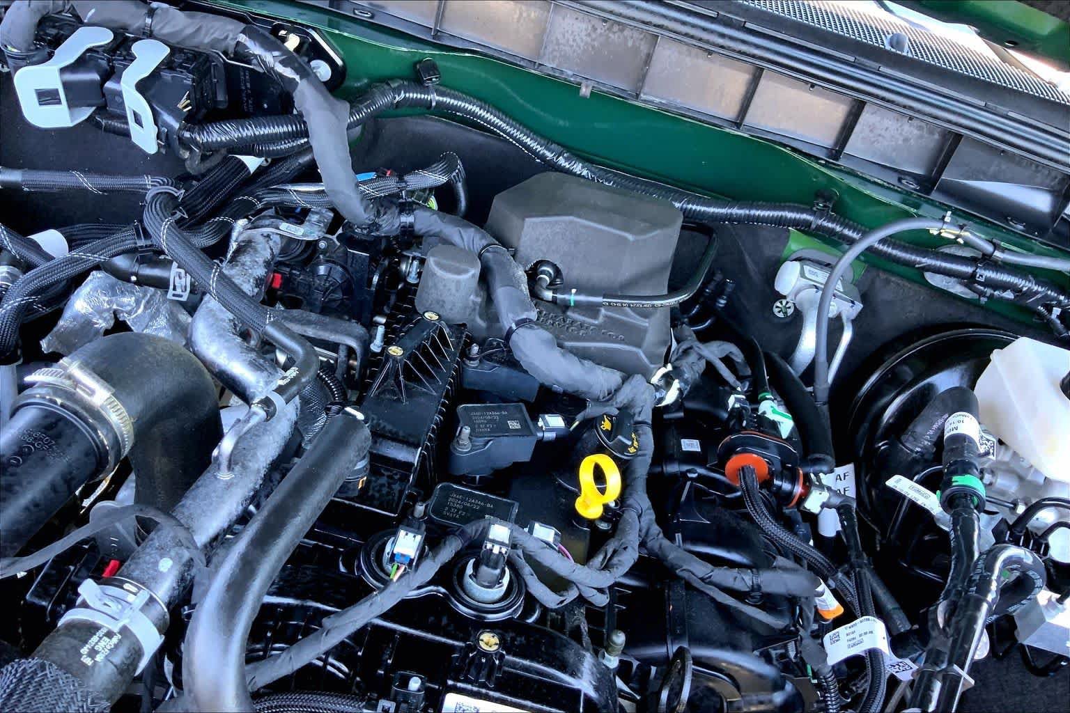 Used 2024 Ford Bronco Outer Banks AWD/4WD image 33