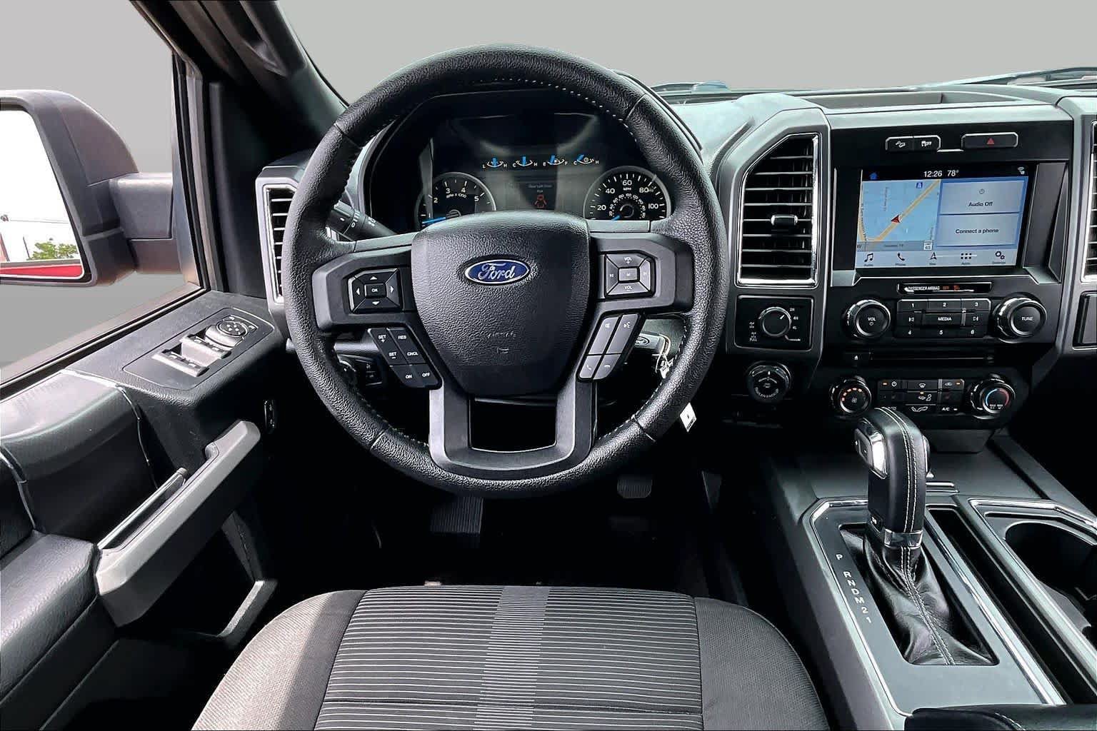 Used 2016 Ford F150 XLT w/ Equipment Group 302A Luxury AWD/4WD image 6