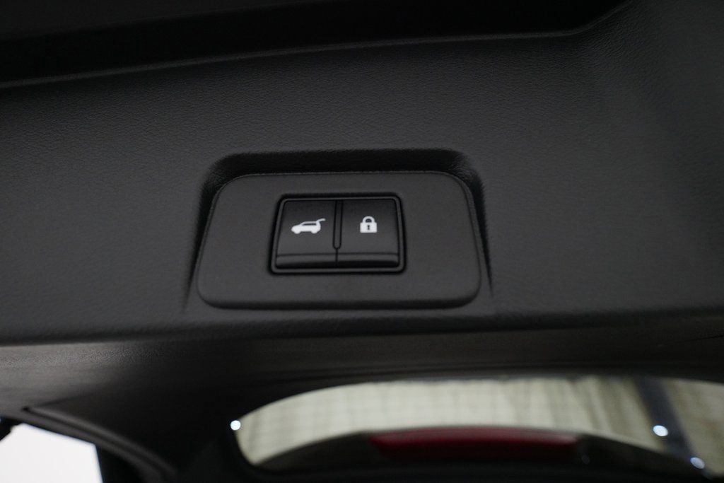 Certified 2024 Nissan Rogue SV w/ SV Premium Package image 16