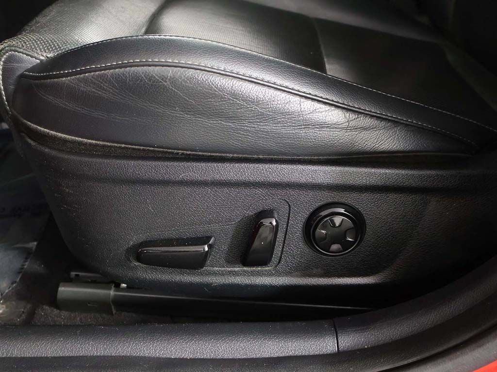 Used 2022 Kia Stinger GT-Line w/ Sun & Sound Package RWD image 32