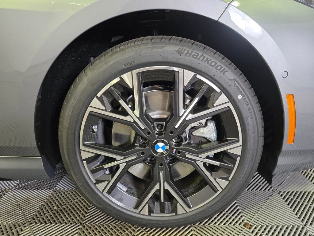 New 2026 BMW 228i xDrive w/ Technology Package image 2