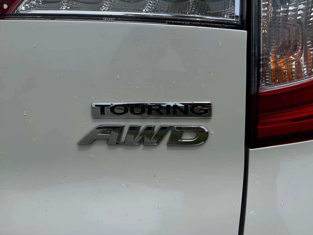 Used 2019 Honda Pilot Touring image 10