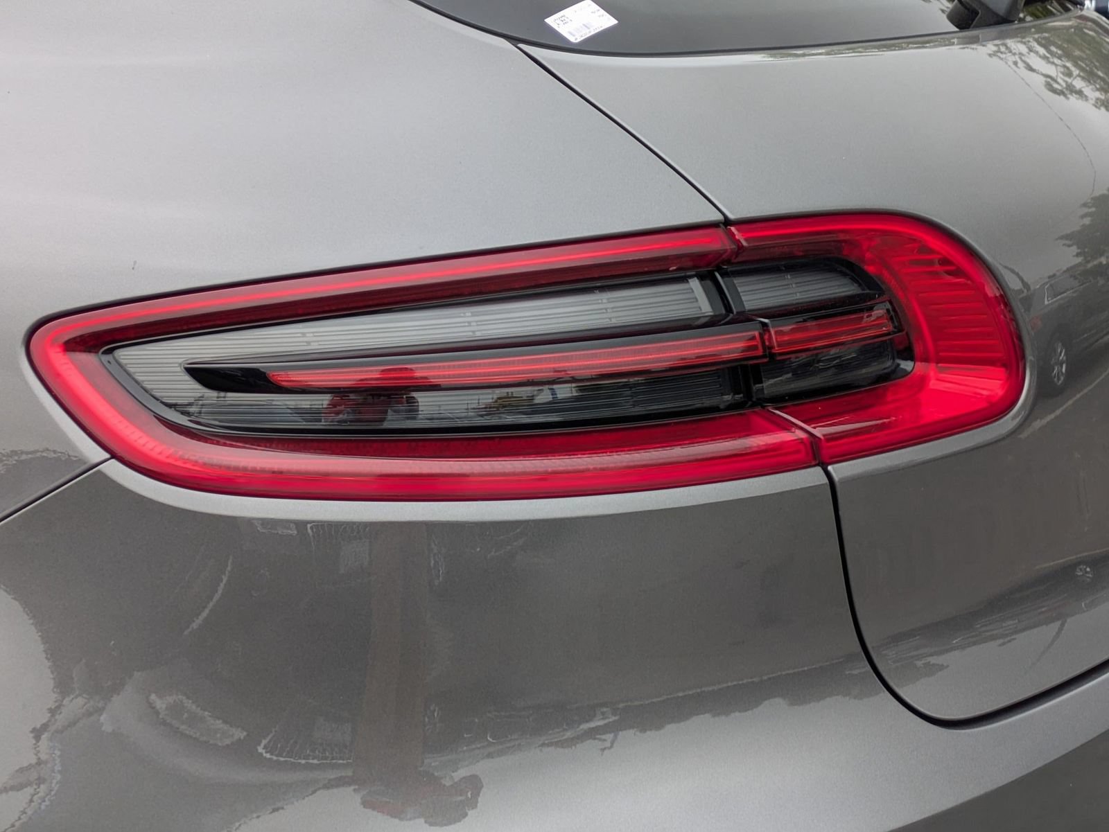 Used 2015 Porsche Macan S AWD/4WD image 17