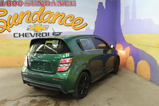 Used 2018 Chevrolet Sonic Premier w/ Driver Confidence Package FWD image 8