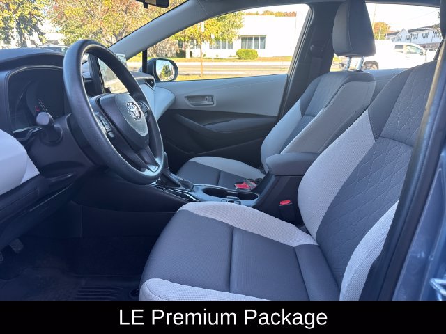 Used 2026 Toyota Corolla LE w/ LE Premium Package FWD image 15