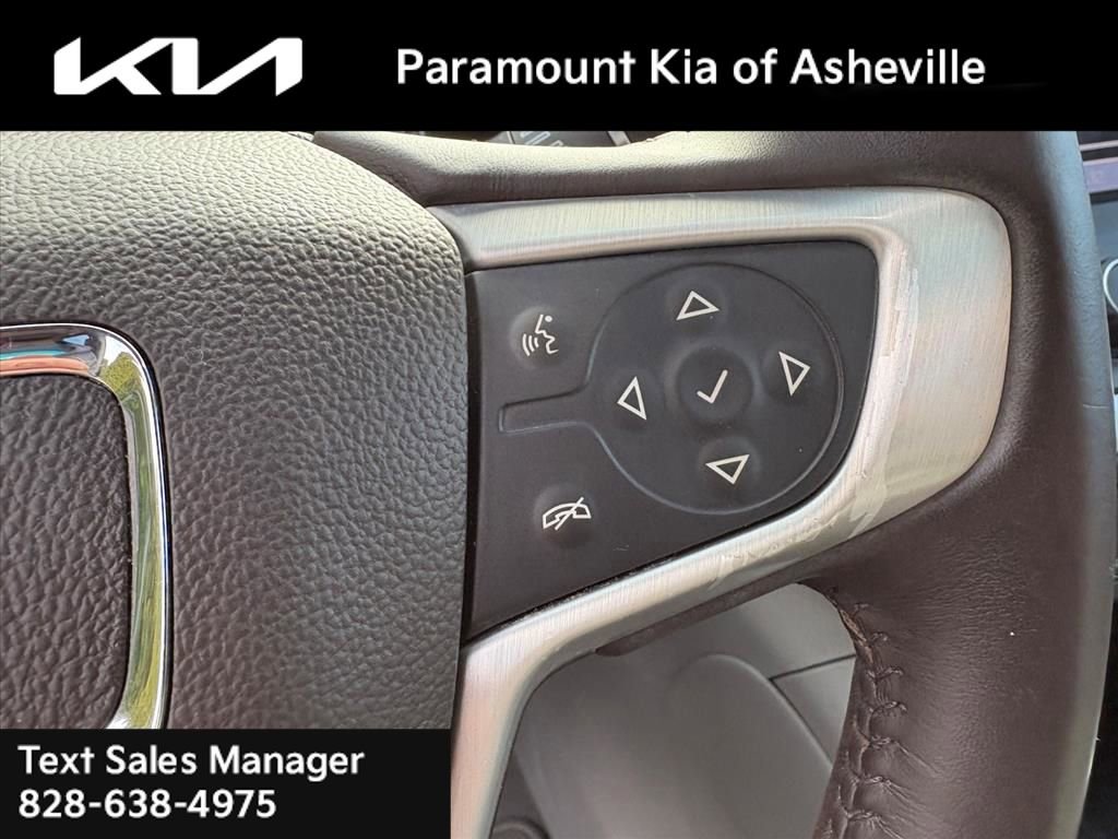 Used 2017 GMC Acadia SLT image 16