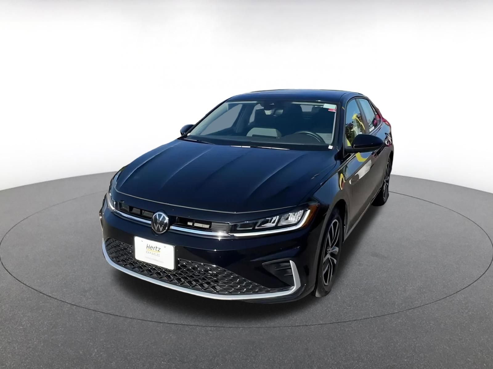 Used 2025 Volkswagen Jetta SE image 8