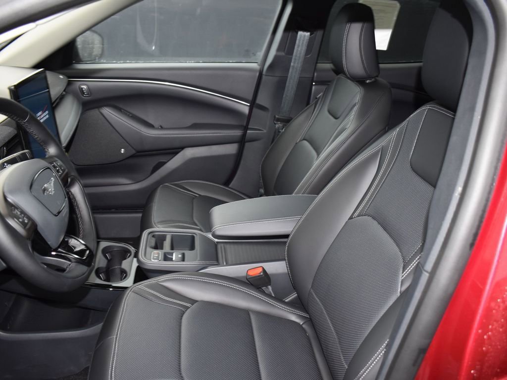 New 2025 Ford Mustang Mach-E Premium image 10