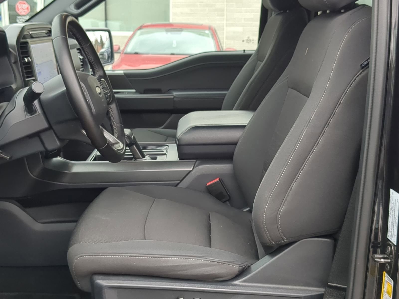 Used 2024 Ford F150 XLT w/ Equipment Group 302A MID image 22