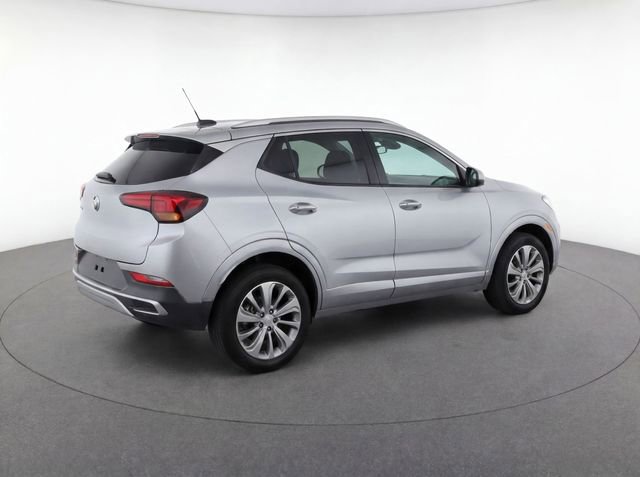 Used 2023 Buick Encore GX Essence w/ Experience Buick Package FWD image 3
