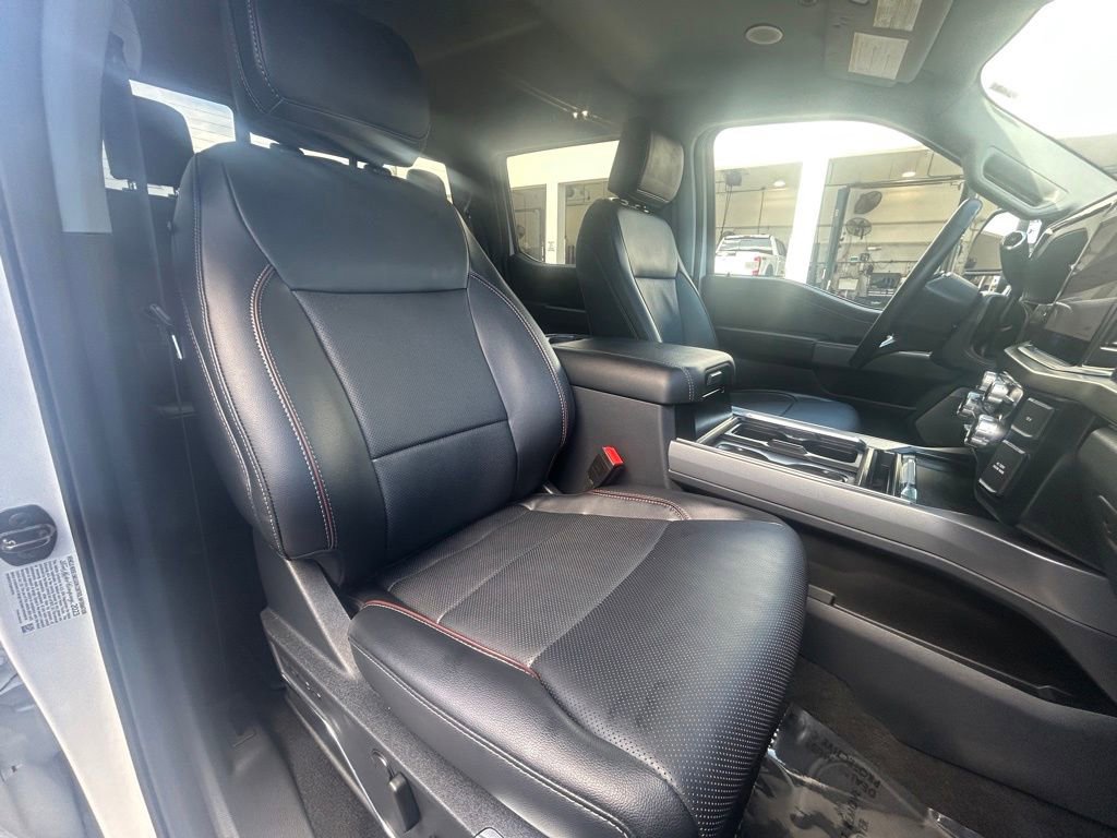 Used 2023 Ford F250 Lariat w/ Lariat Ultimate Package image 31