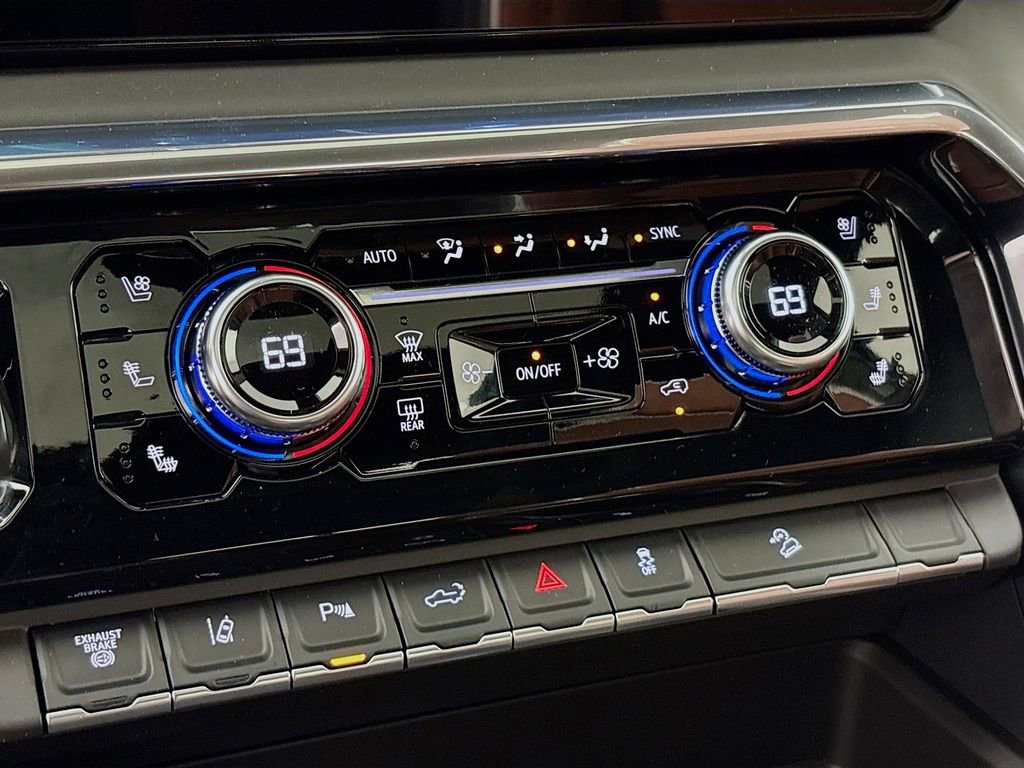 New 2026 GMC Sierra 2500 Denali Ultimate image 16