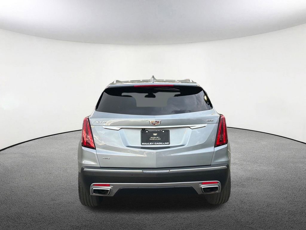 Certified 2023 Cadillac XT5 Premium Luxury w/ LPO, Floor Liner Package AWD/4WD image 18