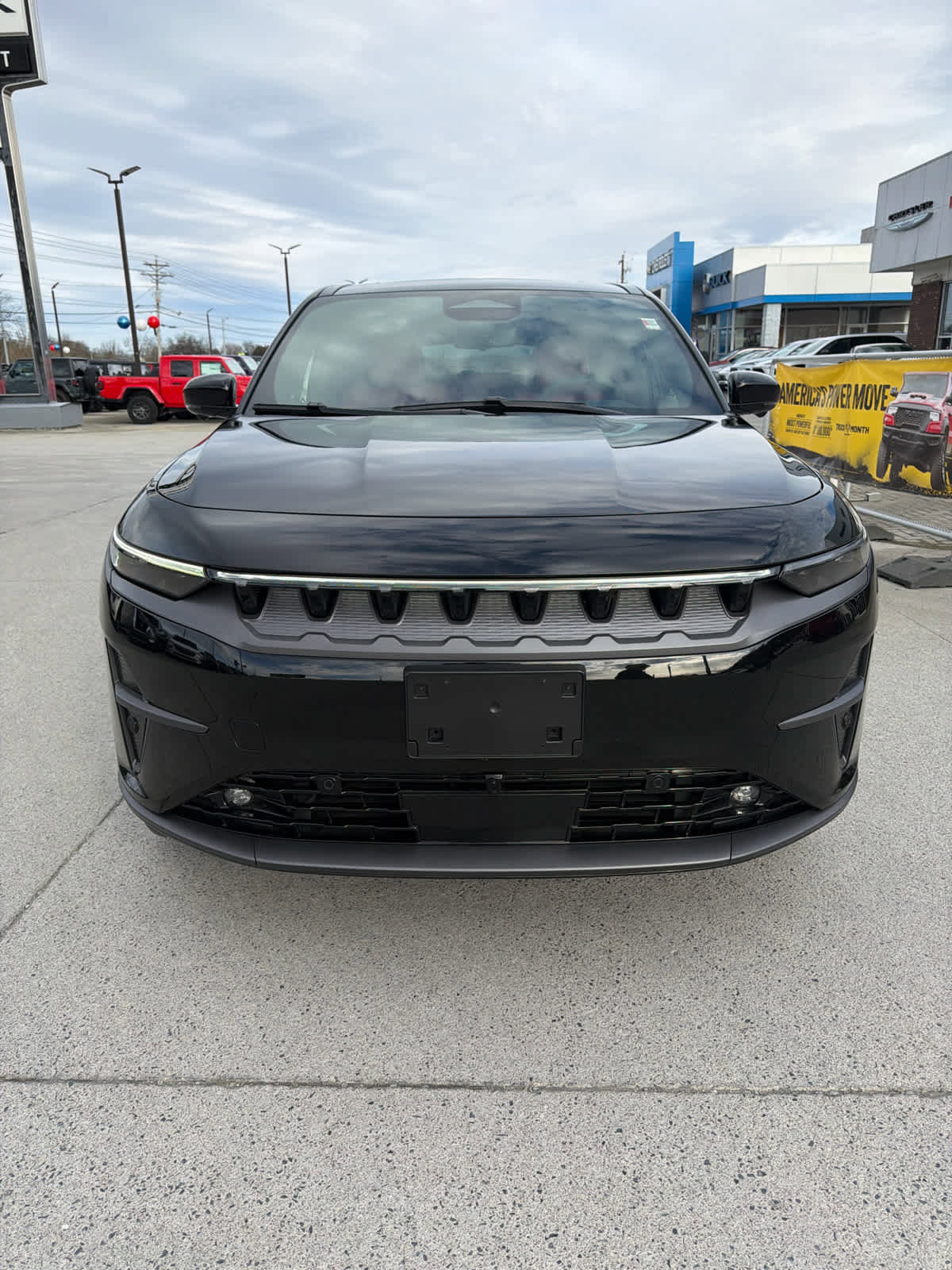 Used 2024 Jeep Wagoneer Launch Edition image 3