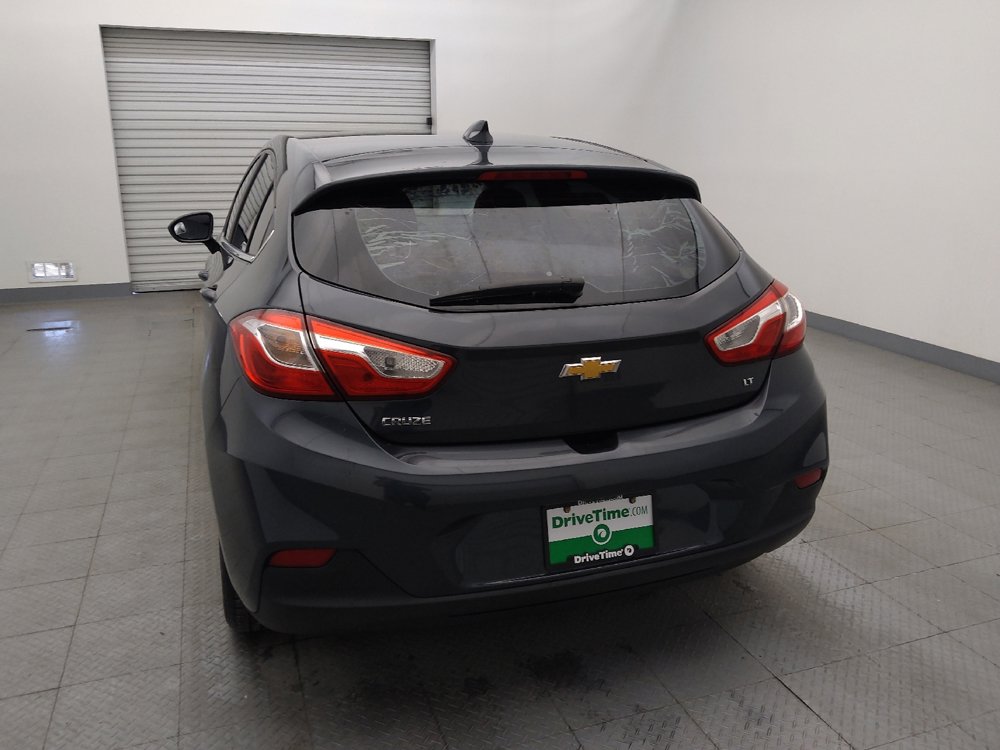 Used 2017 Chevrolet Cruze LT w/ Convenience Package image 6