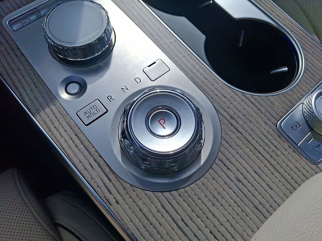 Used 2025 Genesis GV80 3.5T Advanced image 12