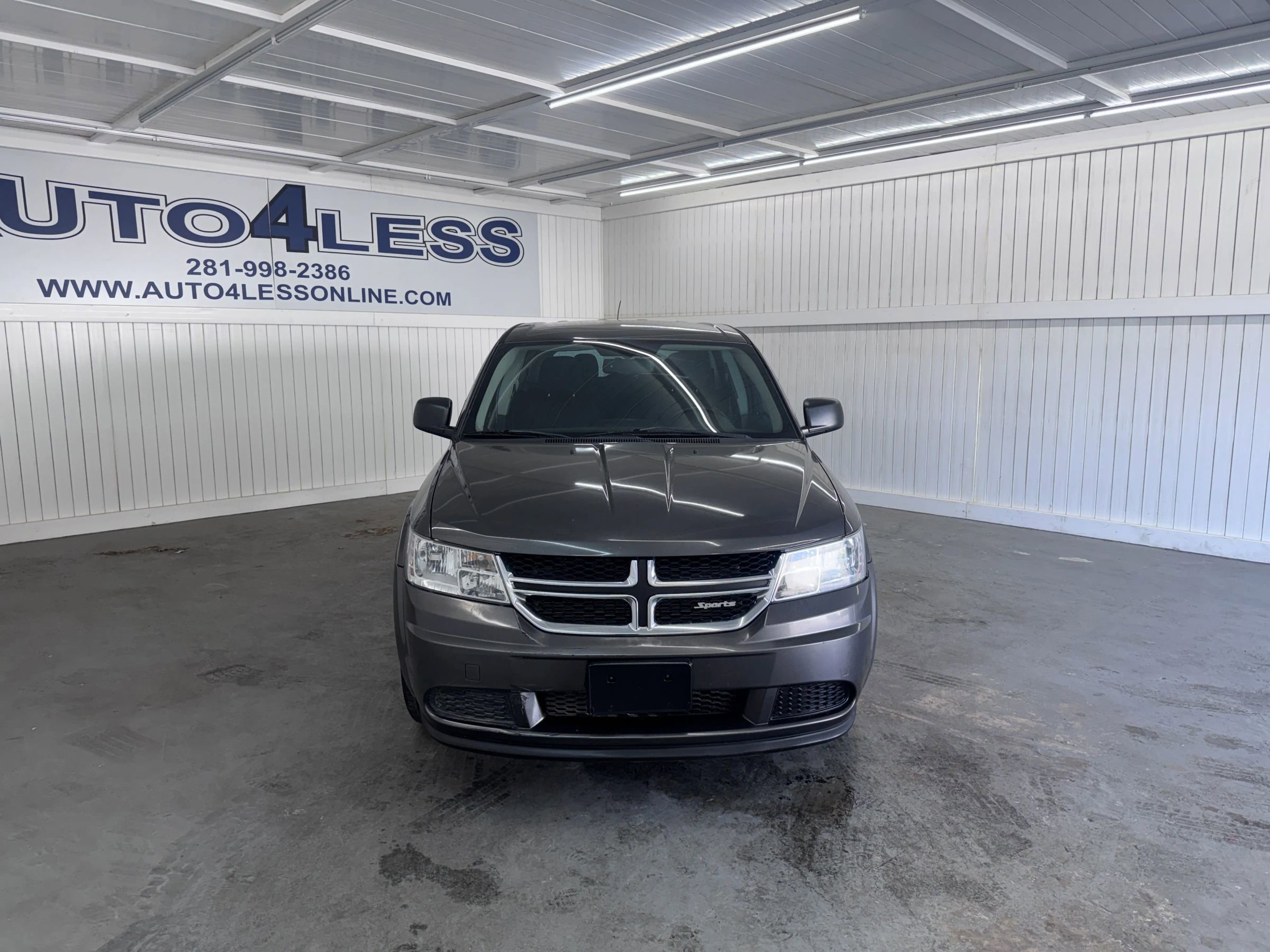 Used 2014 Dodge Journey American Value Package w/ Flexible Seating Group FWD image 1