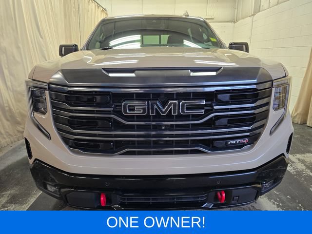 Used 2022 GMC Sierra 1500 AT4 w/ AT4 Premium Package AWD/4WD video 3