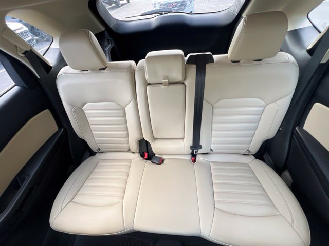 Used 2023 Ford Edge SEL w/ Convenience Package AWD/4WD image 11