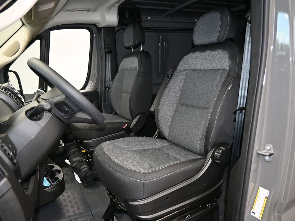 Used 2025 RAM ProMaster 1500 FWD image 10