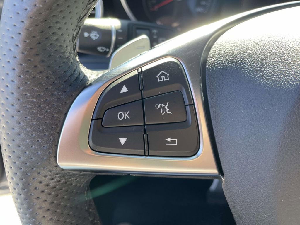 Used 2019 Mercedes-Benz GLC 300 image 23