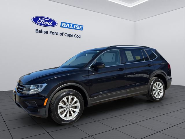 Used 2019 Volkswagen Tiguan SE w/ Panoramic Sunroof Package image 2