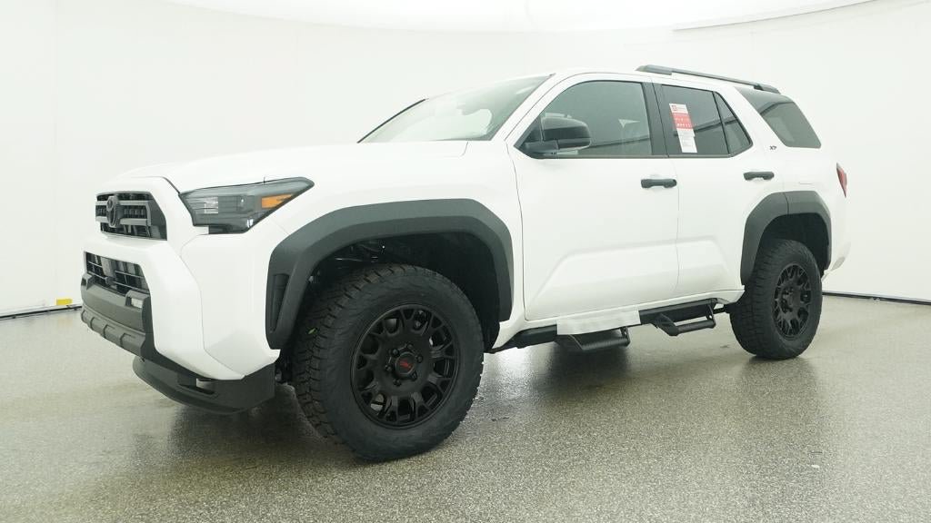 New 2026 Toyota 4Runner SR5 AWD/4WD image 17