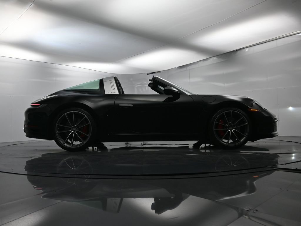 Certified 2021 Porsche 911 Targa 4S image 47