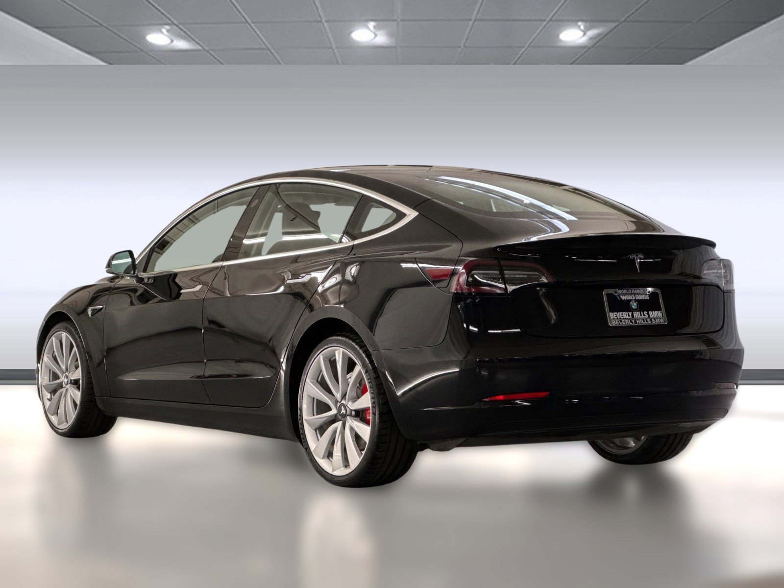 Used 2018 Tesla Model 3 Performance image 3