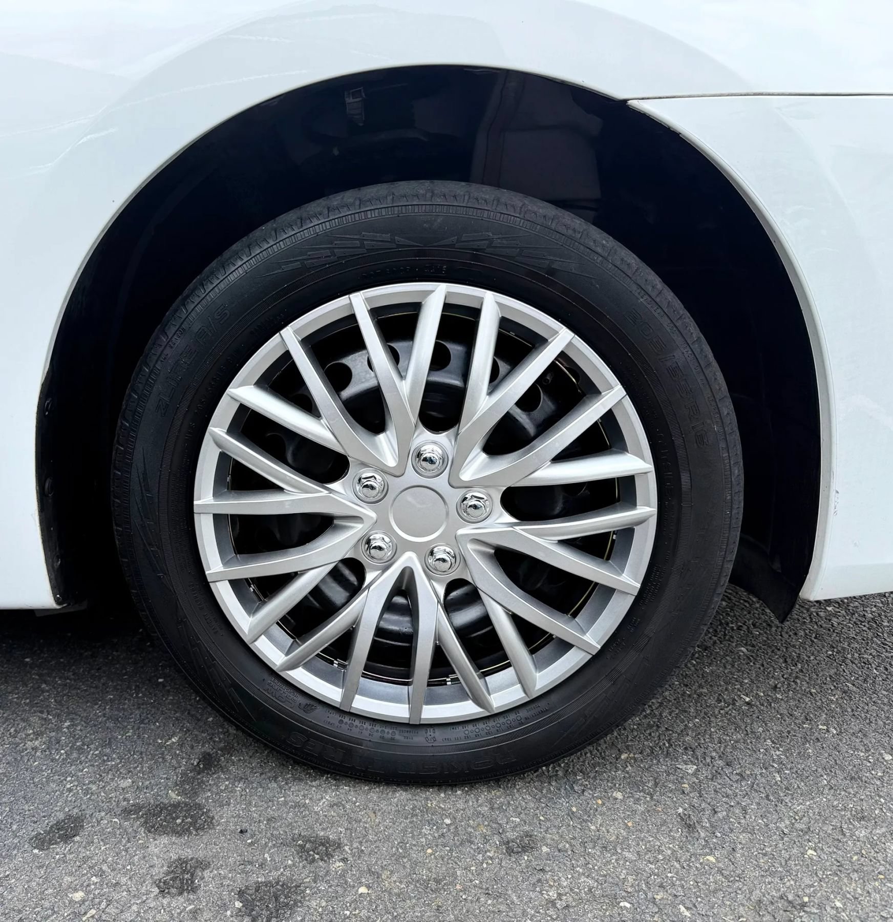 Used 2017 Nissan Sentra S FWD image 41