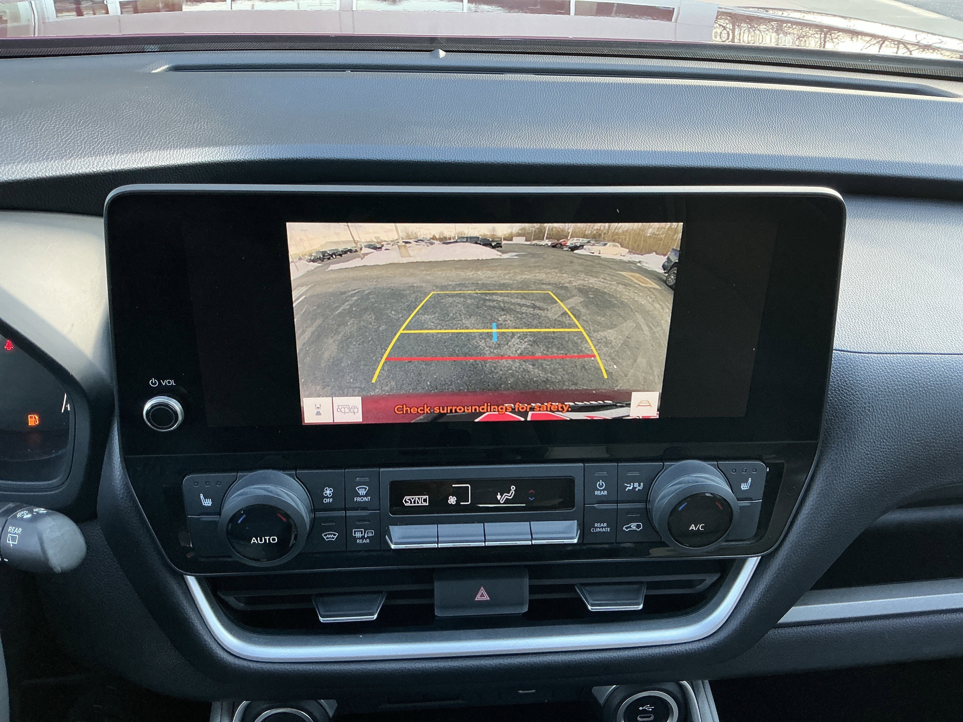 Certified 2024 Toyota Grand Highlander XLE image 9