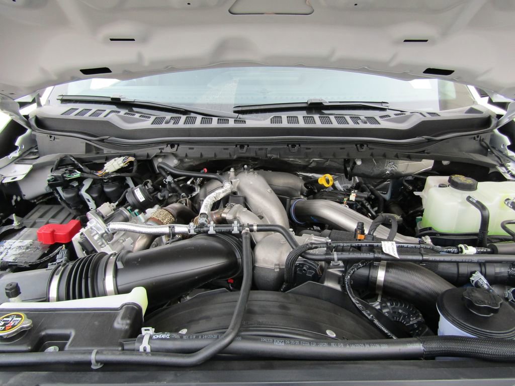 Used 2025 Ford F450 XLT w/ 360-Degree Camera Package image 26