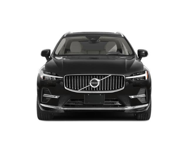 Used 2024 Volvo XC60 T8 Plus w/ Protection Package Premier AWD/4WD image 4