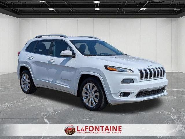 Used 2018 Jeep Cherokee Overland AWD/4WD image 7