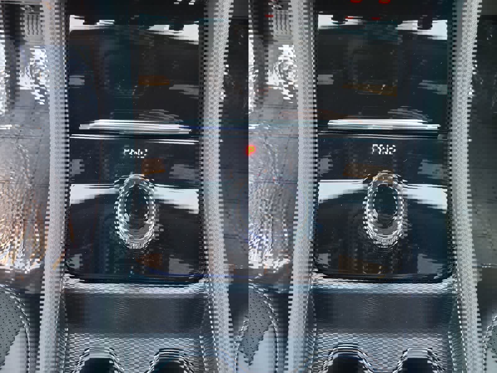 New 2025 Jeep Grand Cherokee Altitude w/ Trailer Tow Package image 25