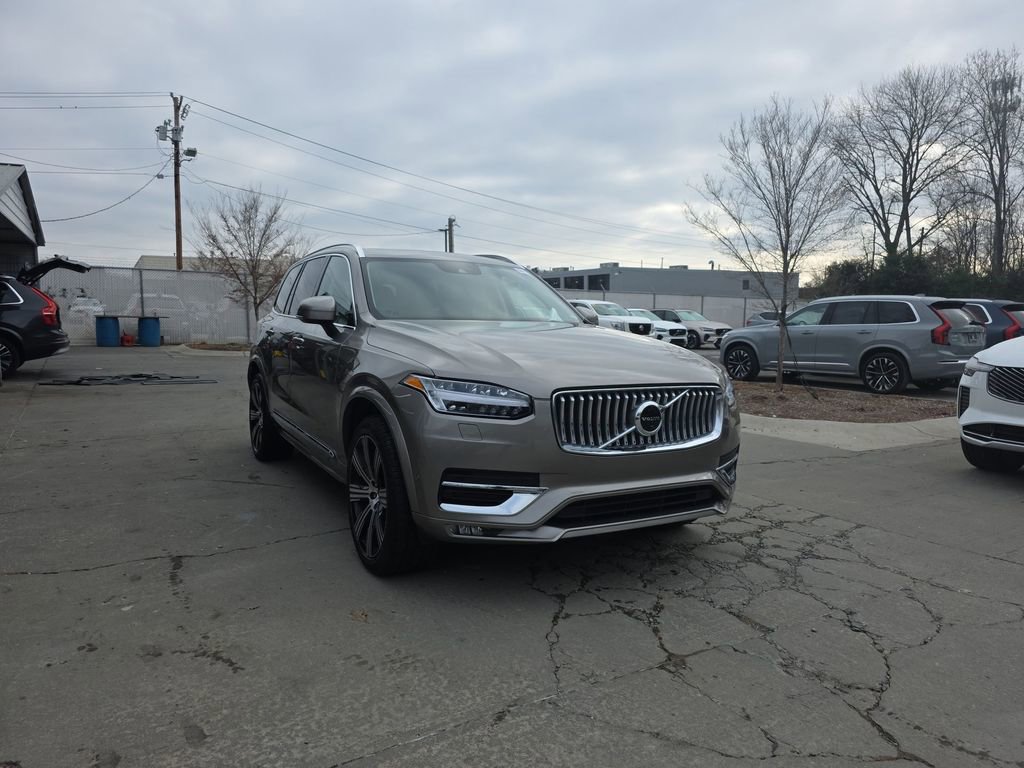 Used 2022 Volvo XC90 T6 Inscription w/ Advanced Package image 14