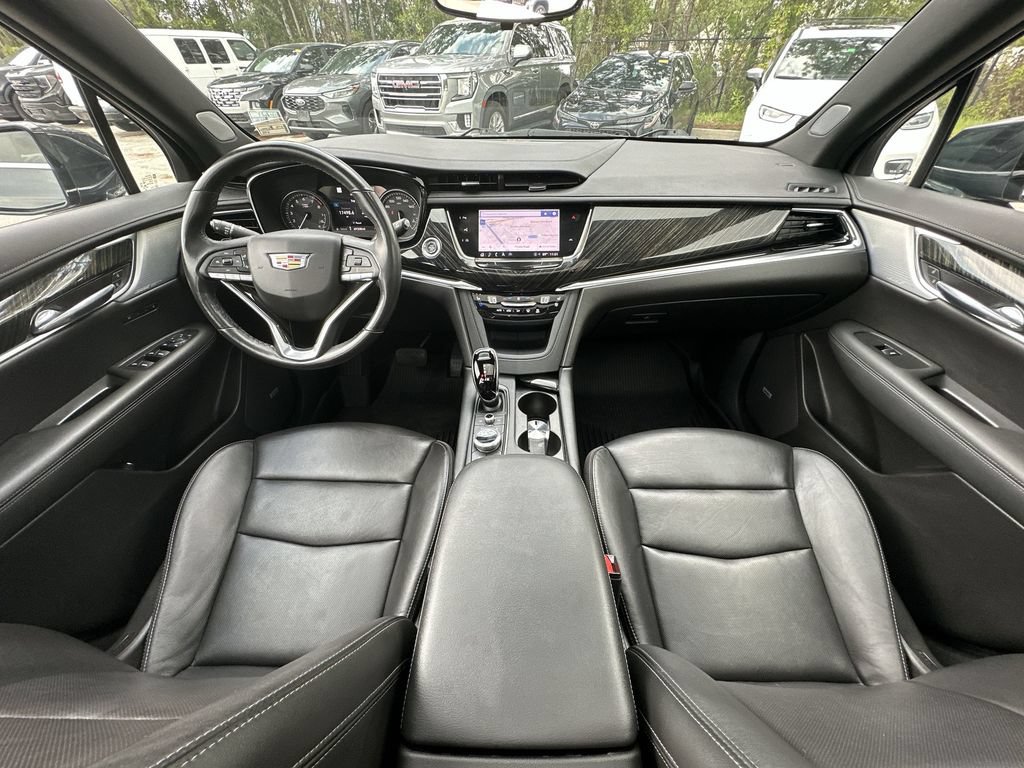 Certified 2023 Cadillac XT6 Premium Luxury w/ Technology Package FWD image 21
