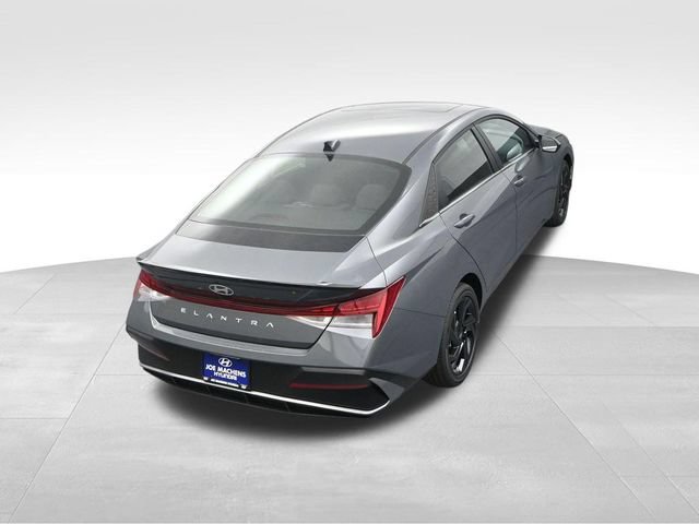 New 2026 Hyundai Elantra SEL Sport Premium FWD image 28