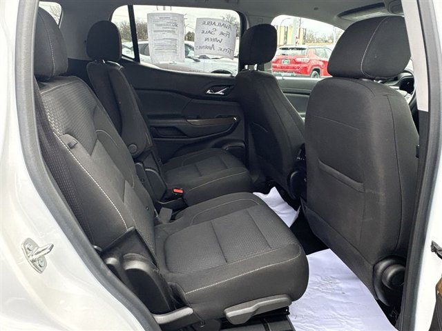 Certified 2023 GMC Acadia SLE w/ Driver Convenience Package image 27