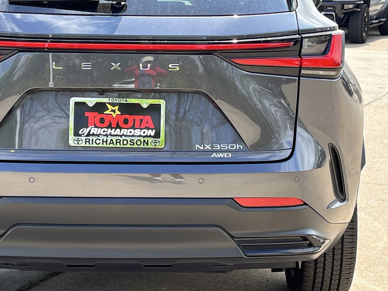 Used 2025 Lexus NX 350h AWD w/ Accessory Package (2T) image 6