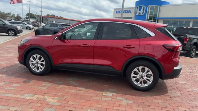 Used 2023 Ford Escape Active w/ Tech Pack #2 FWD image 8